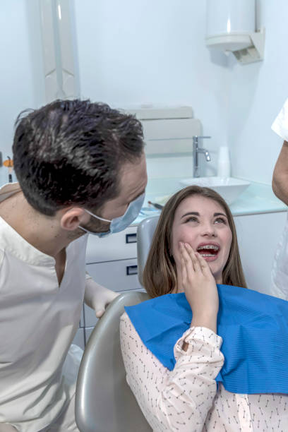 Best Weekend Emergency Dental Services in Coolidge, AZ